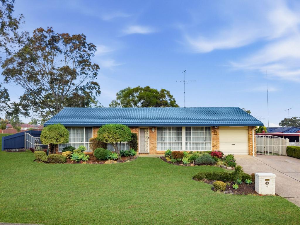 4 Kunipipi St, St Clair, NSW 2759