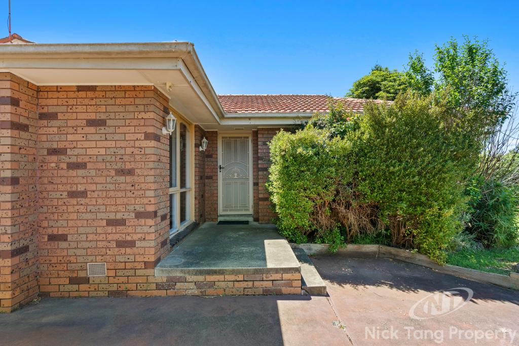 44 AVALON RD, ROWVILLE, VIC 3178