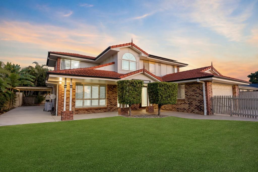 19 Bangalow St, Victoria Point, QLD 4165