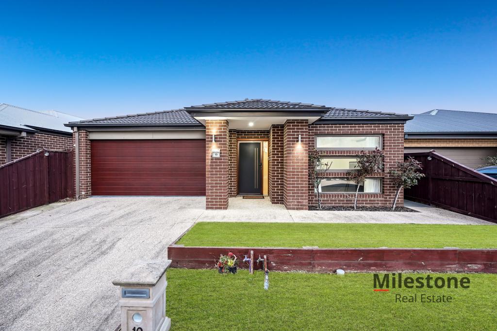 10 Brocker St, Clyde North, VIC 3978