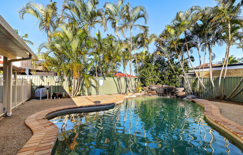 19 Daniel Ct, Scarborough, QLD 4020