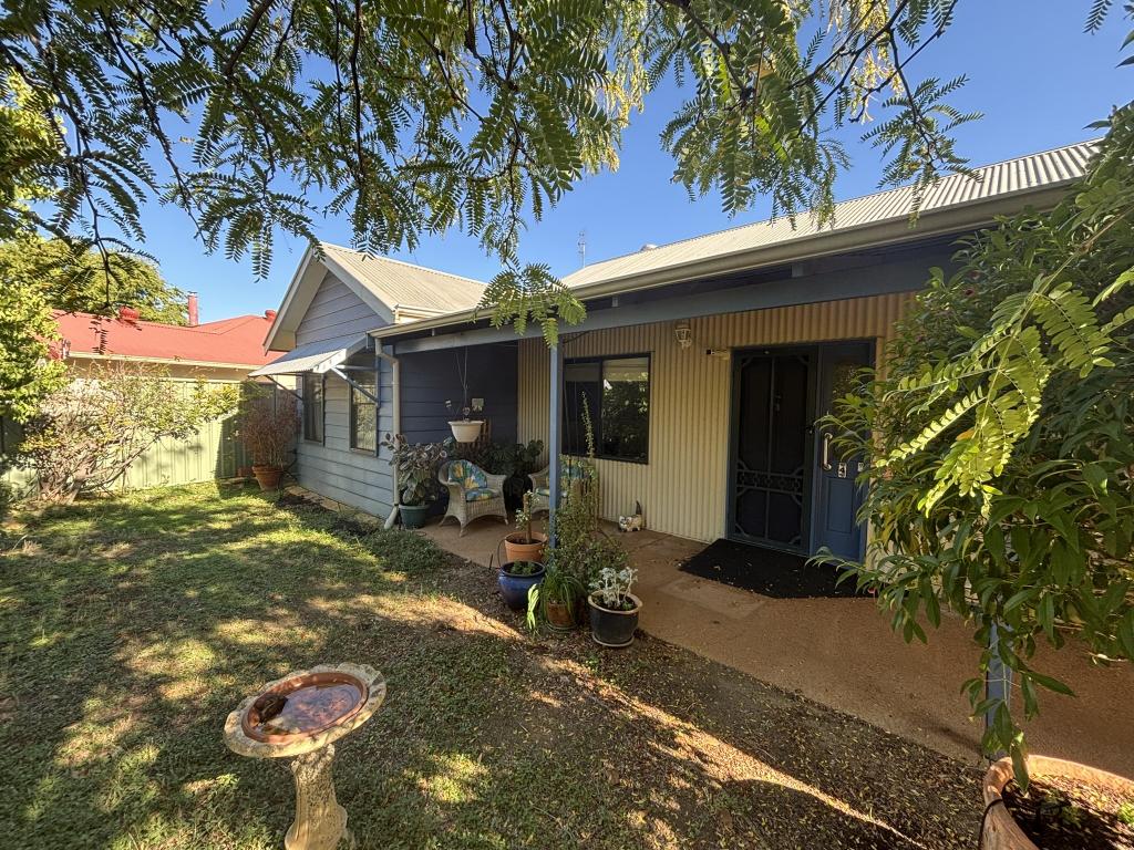 4 Ellery Pl, Toodyay, WA 6566