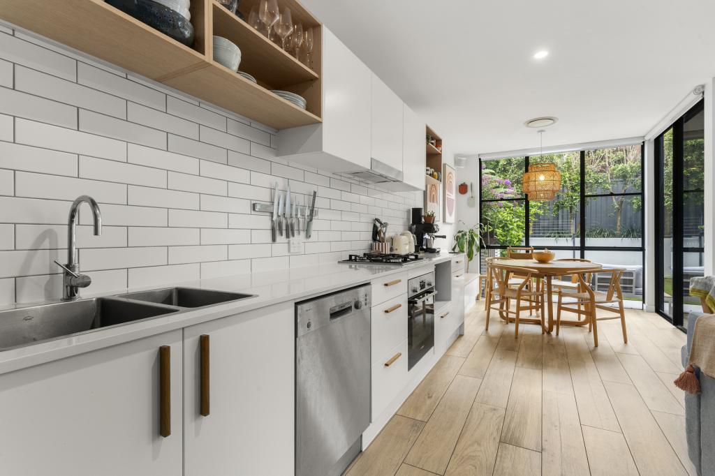 2/51 BURRANEER BAY RD, BURRANEER, NSW 2230