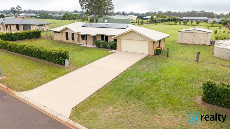 77-79 Rosella Pde, Kingaroy, QLD 4610