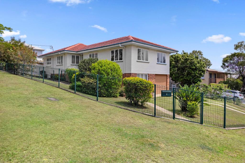 2 Greycliffe St, Mount Gravatt East, QLD 4122