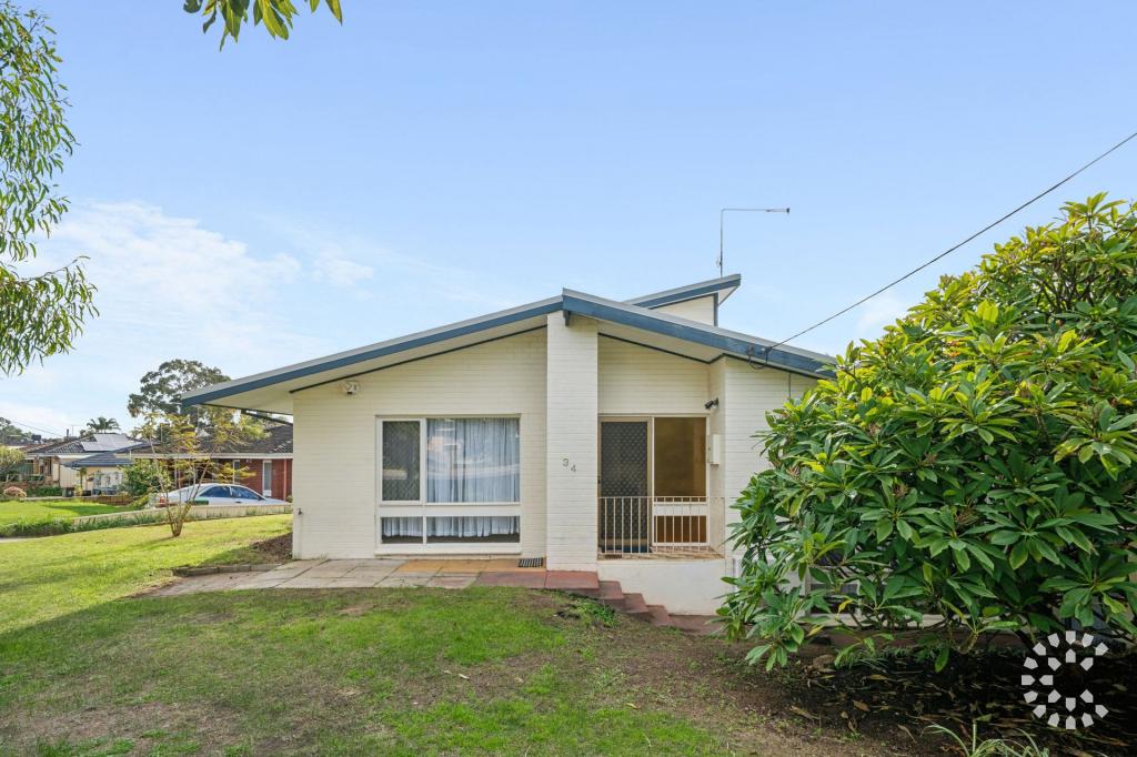 34 CASSERLEY WAY, ORELIA, WA 6167