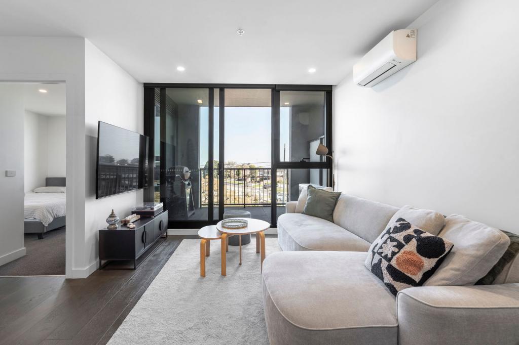 212/1 Oshannassy St, Essendon North, VIC 3041