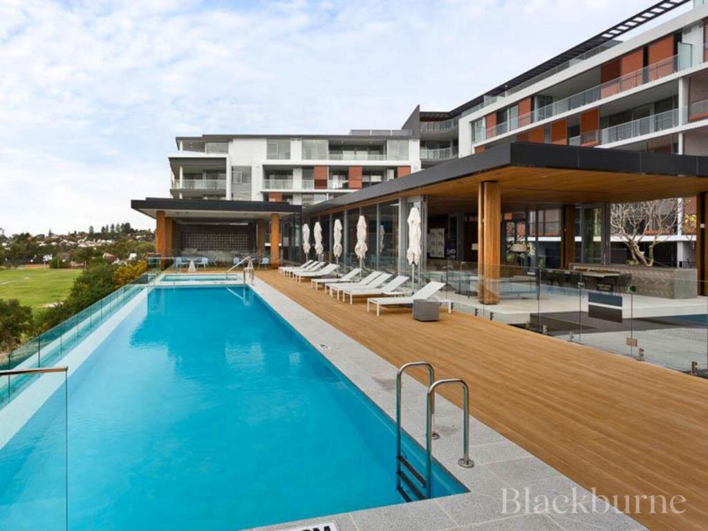 98/2 Milyarm Rise, Swanbourne, WA 6010