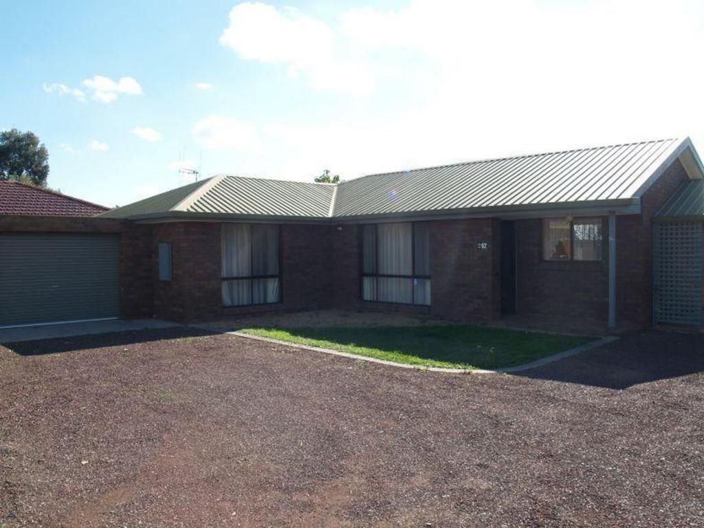 2/48 Wattle Dr, Numurkah, VIC 3636