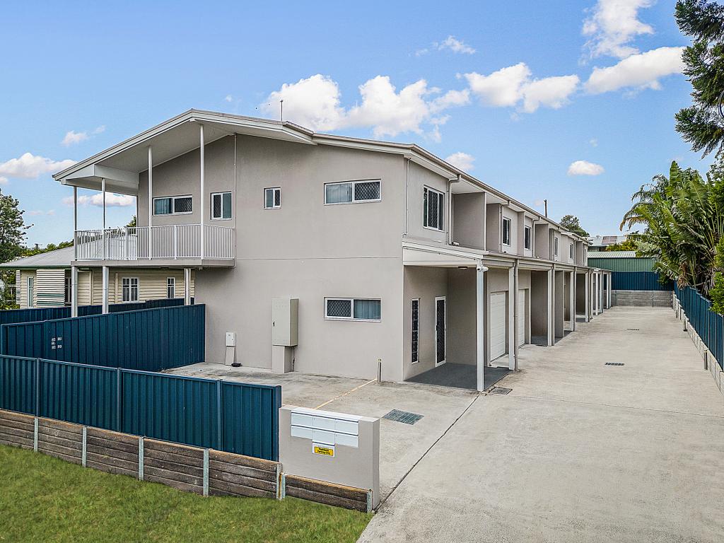 33 Bergin St, Booval, QLD 4304