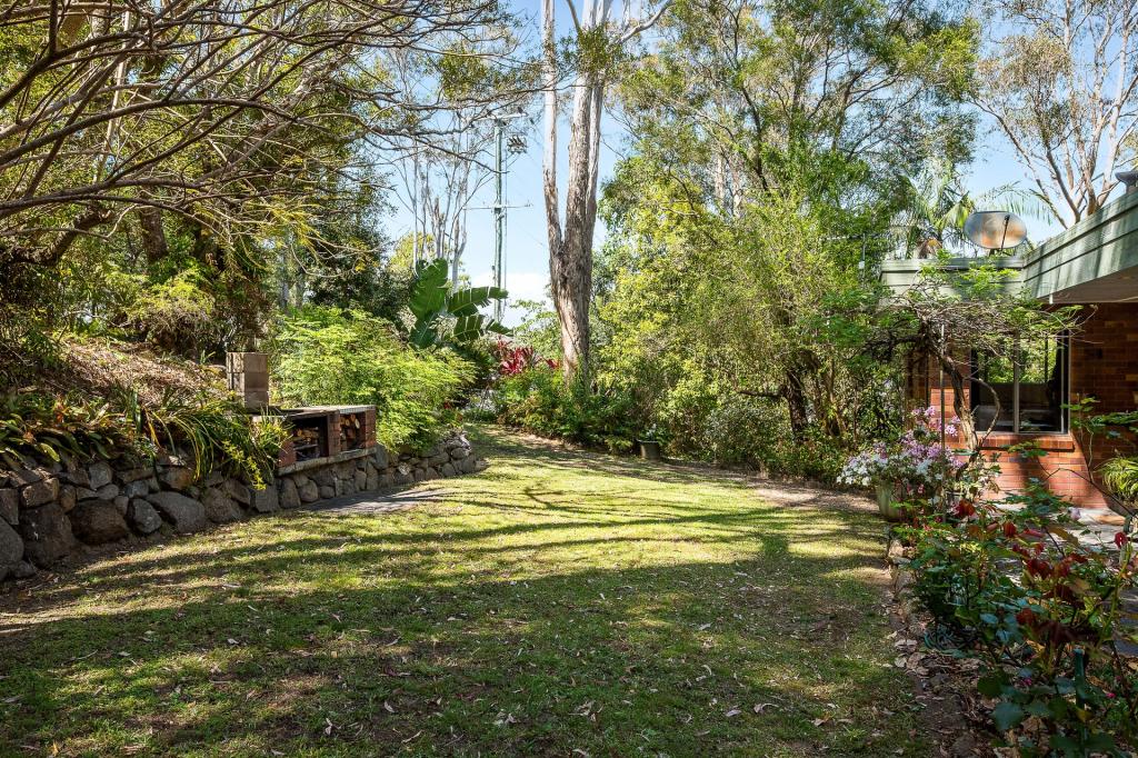 5 Bateson Rd, Mount Nebo, QLD 4520