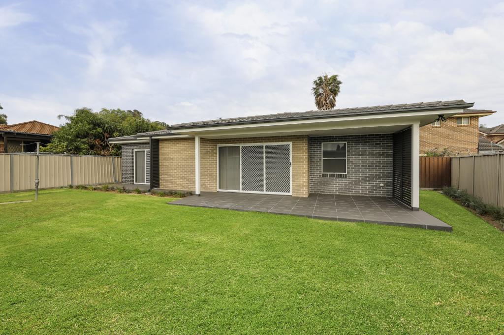 3a Mccrea Cl, Edensor Park, NSW 2176