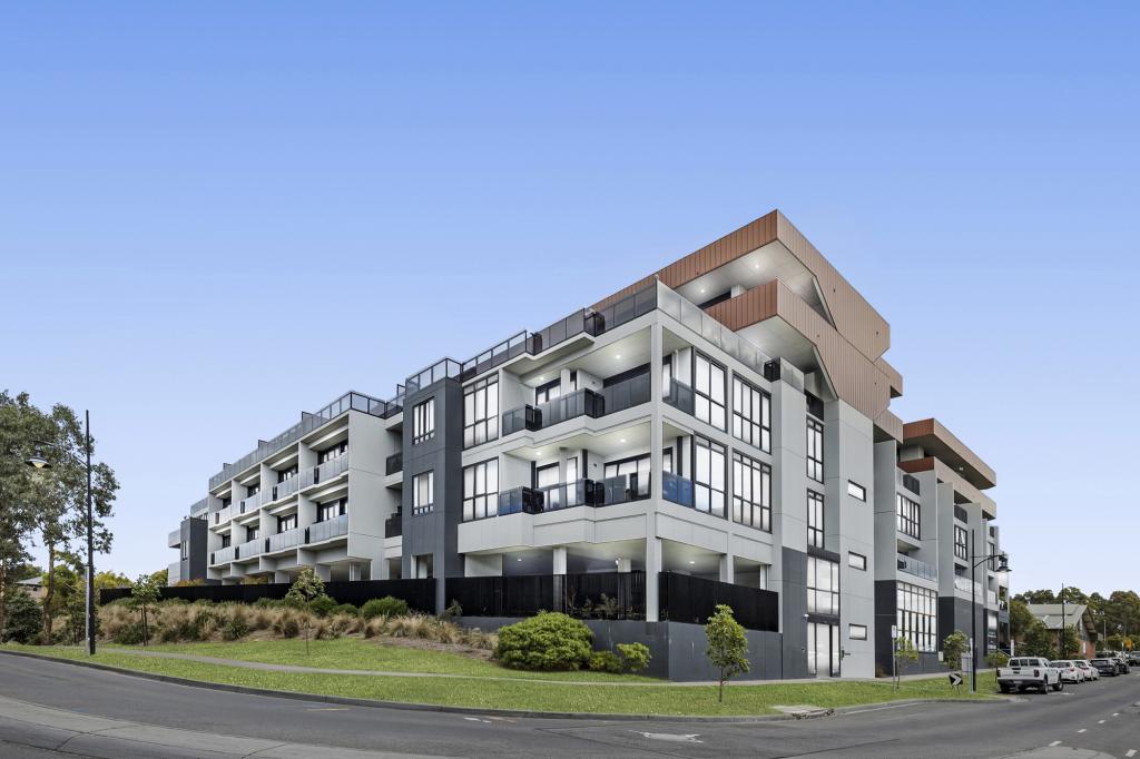 212/12 THOMAS HOLMES ST, MARIBYRNONG, VIC 3032