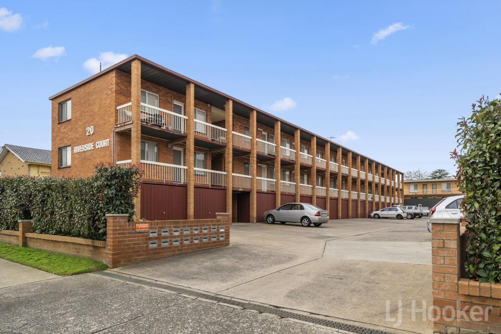 6/20 TRINCULO PL, QUEANBEYAN EAST, NSW 2620