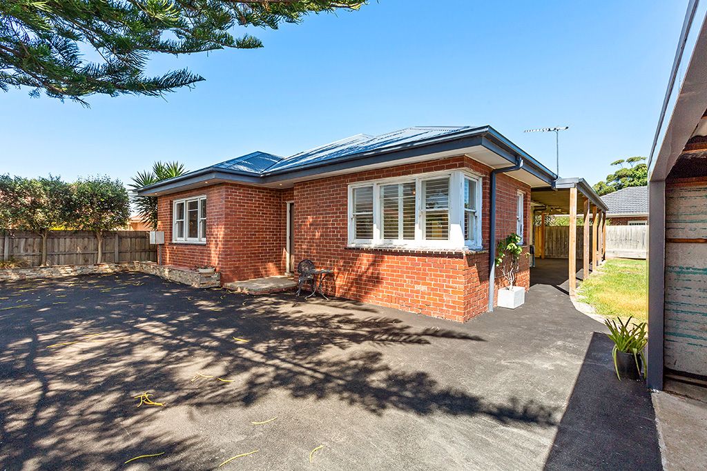 2/54 Embankment Gr, Chelsea, VIC 3196