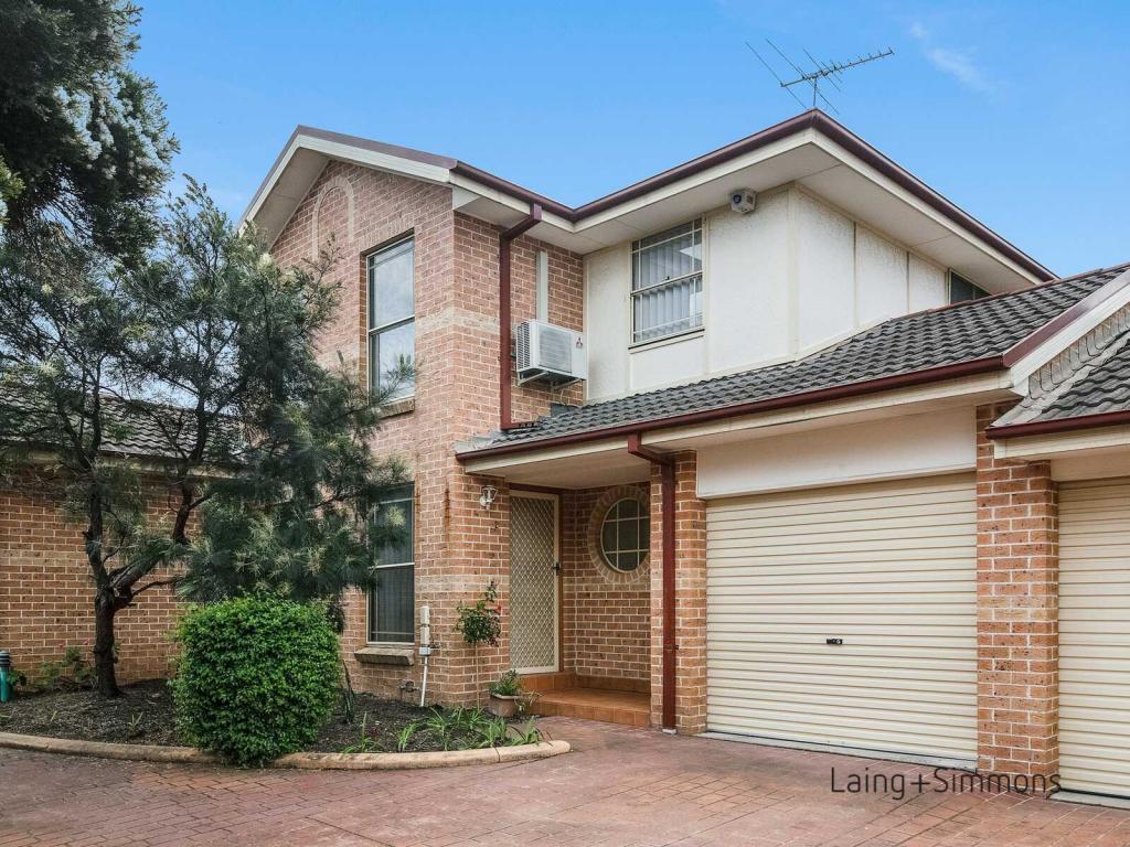 2/31 CHELMSFORD RD, SOUTH WENTWORTHVILLE, NSW 2145