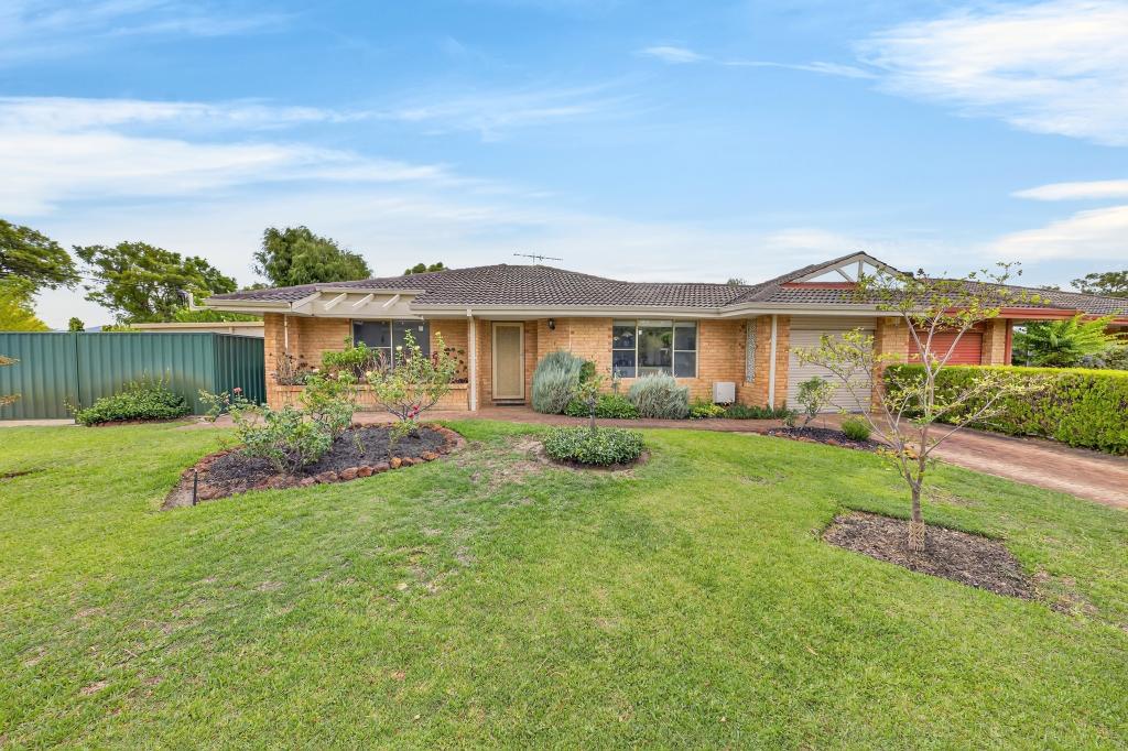 10 CRYSTAL BROOK ST, DIANELLA, WA 6059