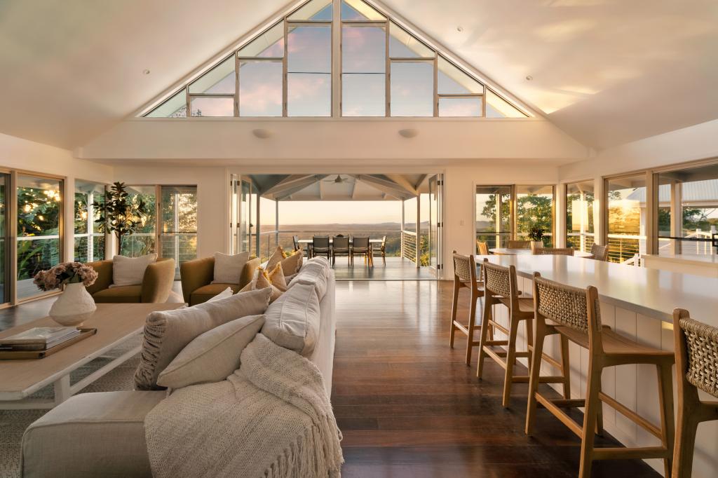 323 Sunrise Rd, Doonan, QLD 4562