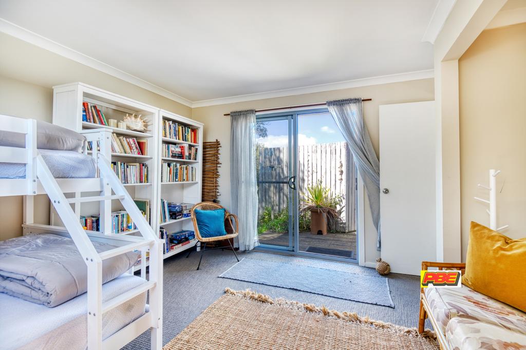 1 St Ives Cres, Venus Bay, VIC 3956