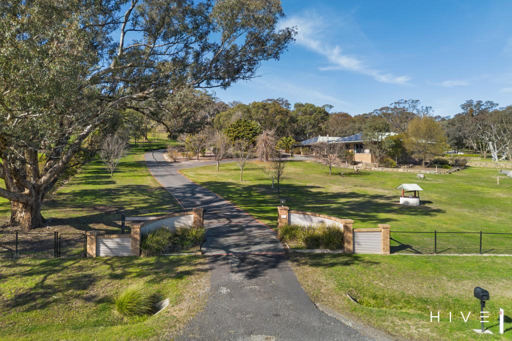 32 Hill Rd, Royalla, NSW 2620