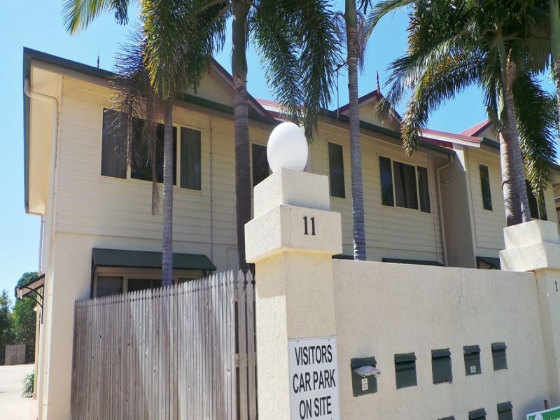 1/11 Albert St, Cranbrook, QLD 4814