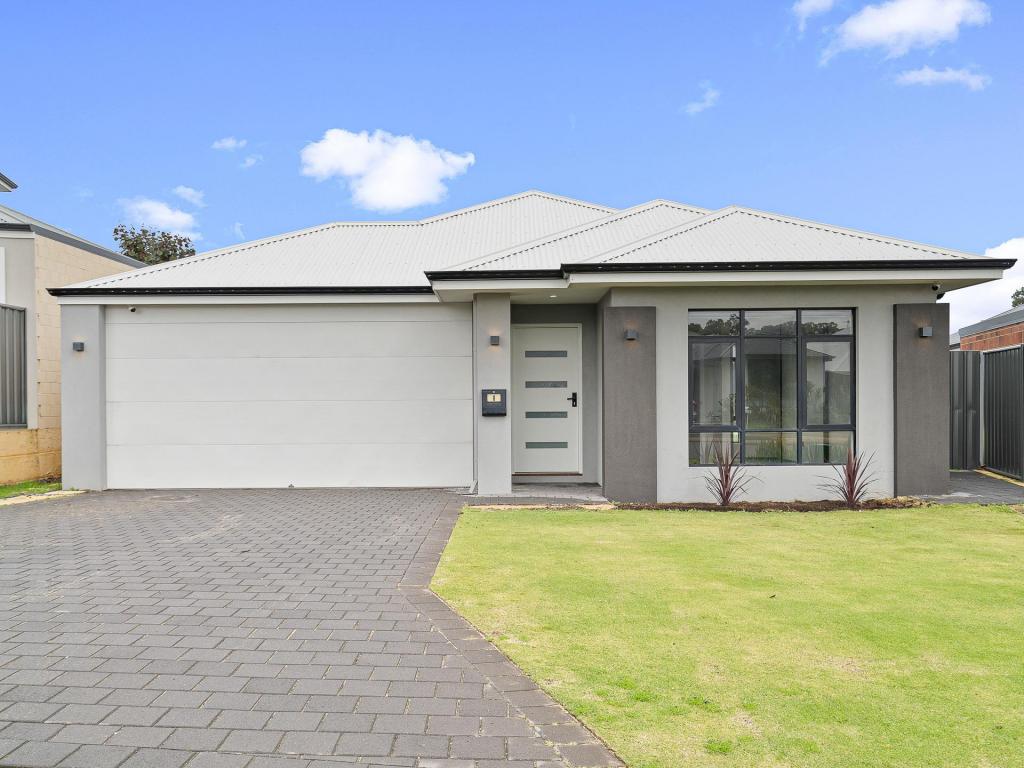 8 Werribee Loop, Lakelands, WA 6180