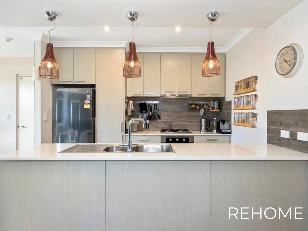 1/30 Lovegrove Way, Morley, WA 6062