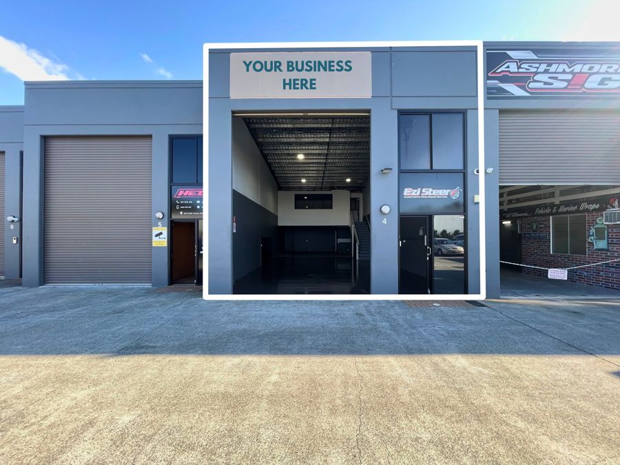 4/5 Activity Cres, Molendinar, QLD 4214