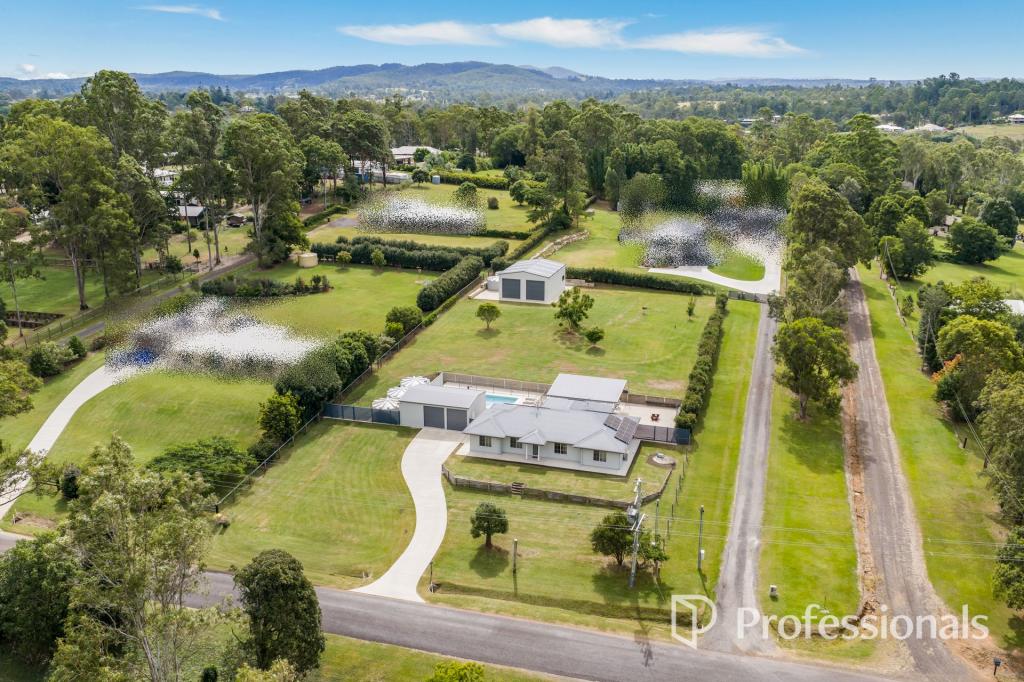 76 Rocks Rd, Southside, QLD 4570
