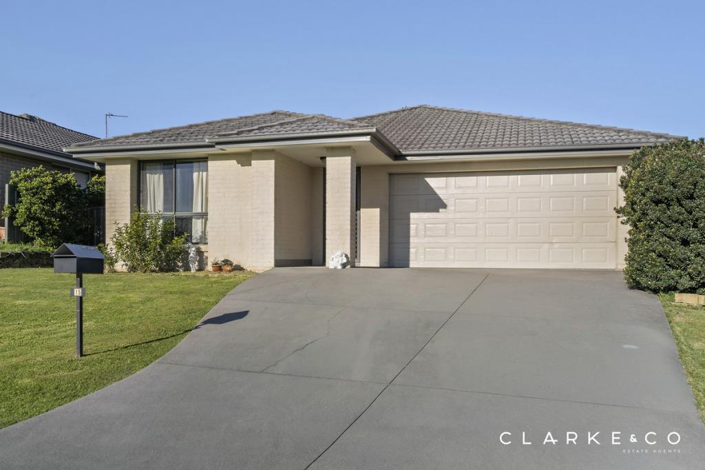 15 KELMAN DR, CLIFTLEIGH, NSW 2321