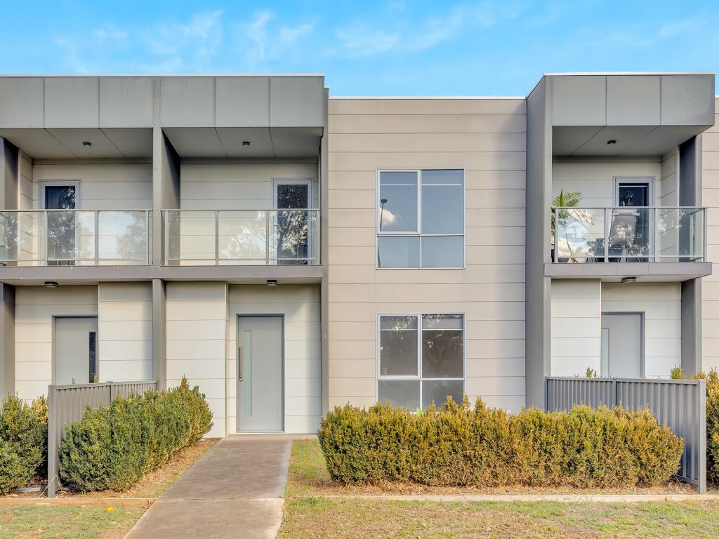 5 Piovesan Lane, Werribee, VIC 3030