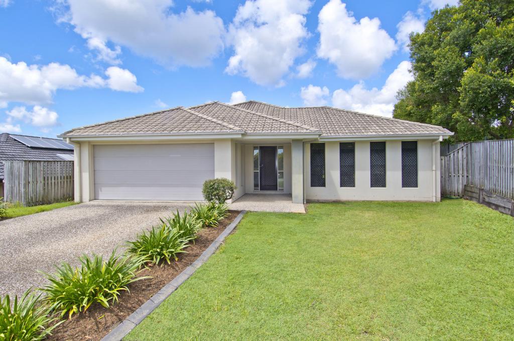 16 Lawley Cres, Pacific Pines, QLD 4211