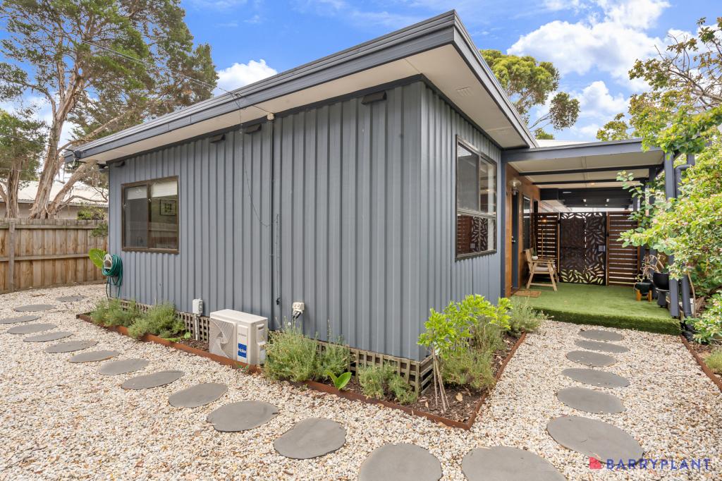 6 Churchill Dr, Cowes, VIC 3922