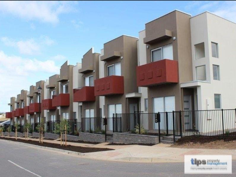 16 Orca Ct, Seaford Meadows, SA 5169