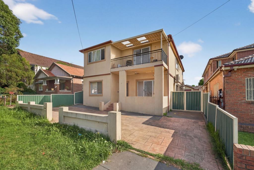 23 LILAC ST, PUNCHBOWL, NSW 2196