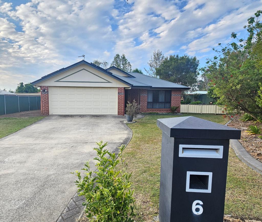 6 Matthew Ct, Crows Nest, QLD 4355