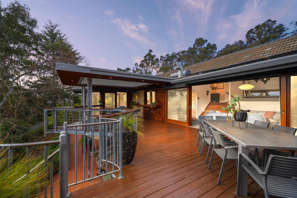 9 Gidabal St, Aranda, ACT 2614