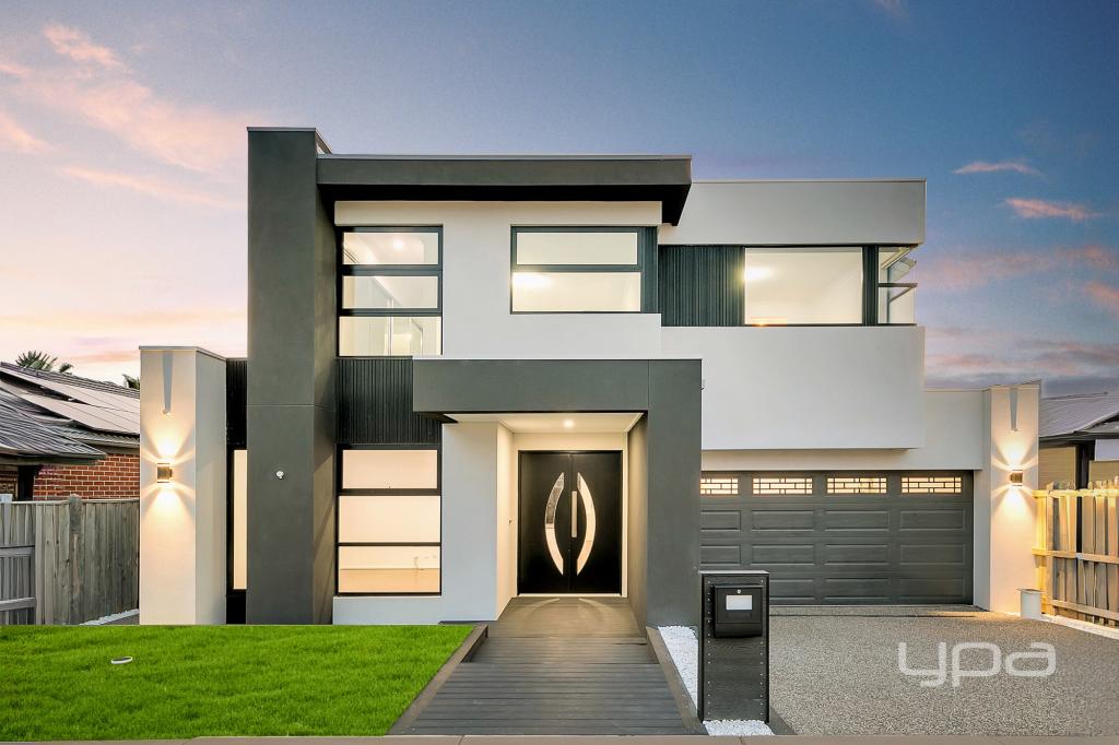 6 STALWART ST, POINT COOK, VIC 3030