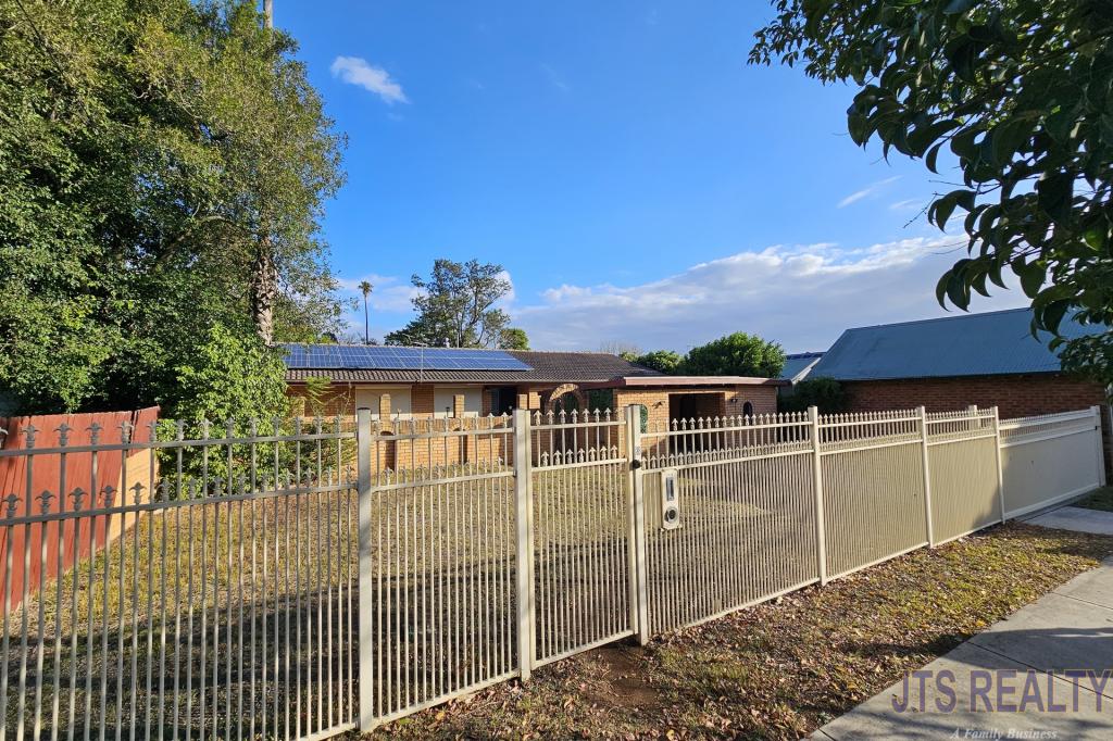 3 COOK ST, MUSWELLBROOK, NSW 2333