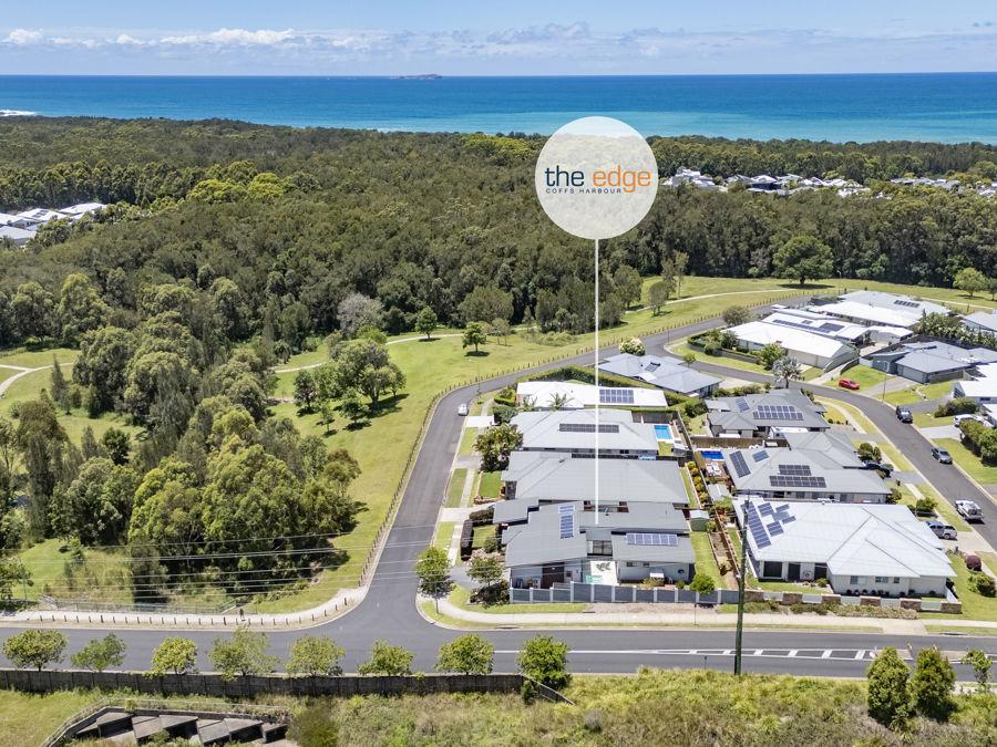 31 Green Bluff Rd, Sapphire Beach, NSW 2450