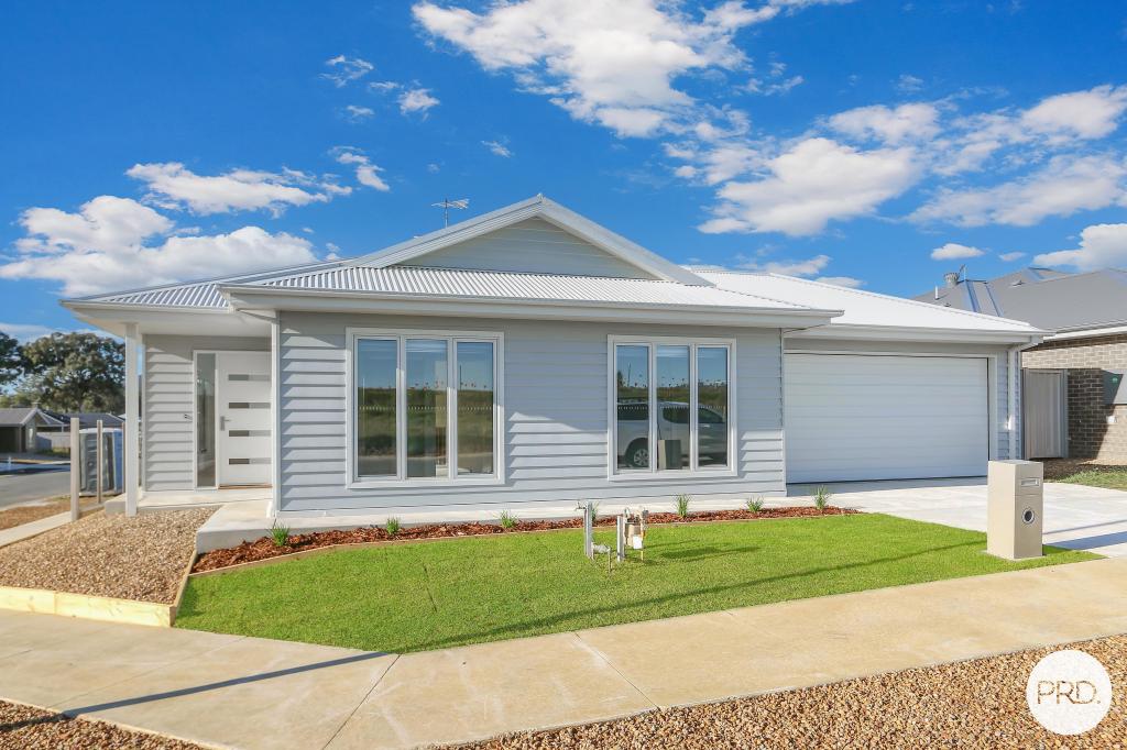 24 Stobie Cres, Leneva, VIC 3691