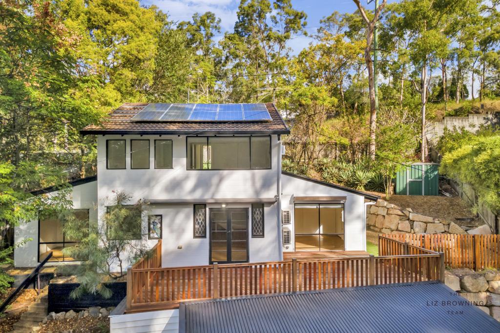 12 Stonehenge St, Chapel Hill, QLD 4069