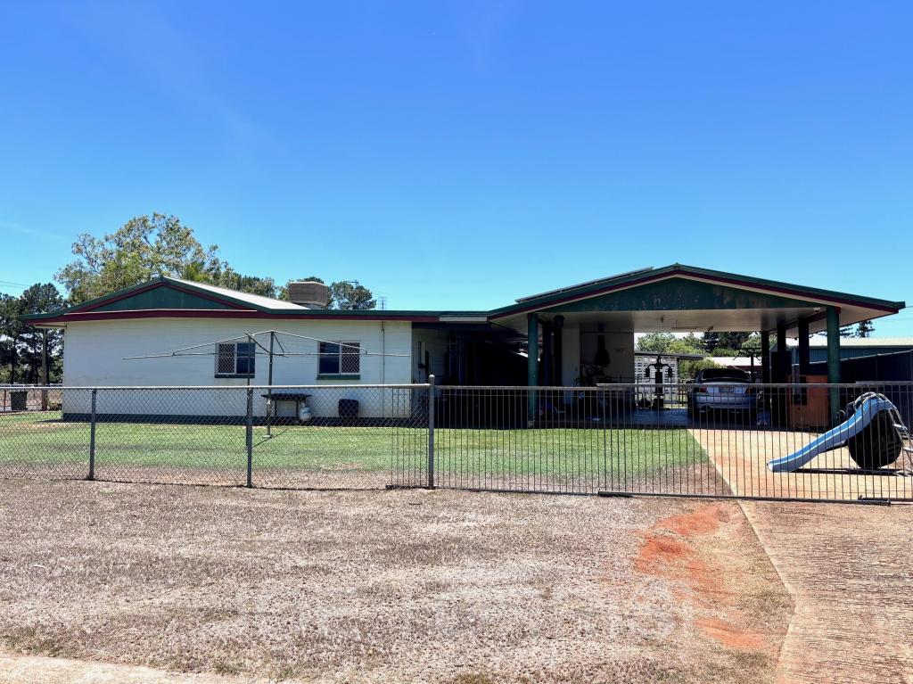 10 Hales St, Mareeba, QLD 4880