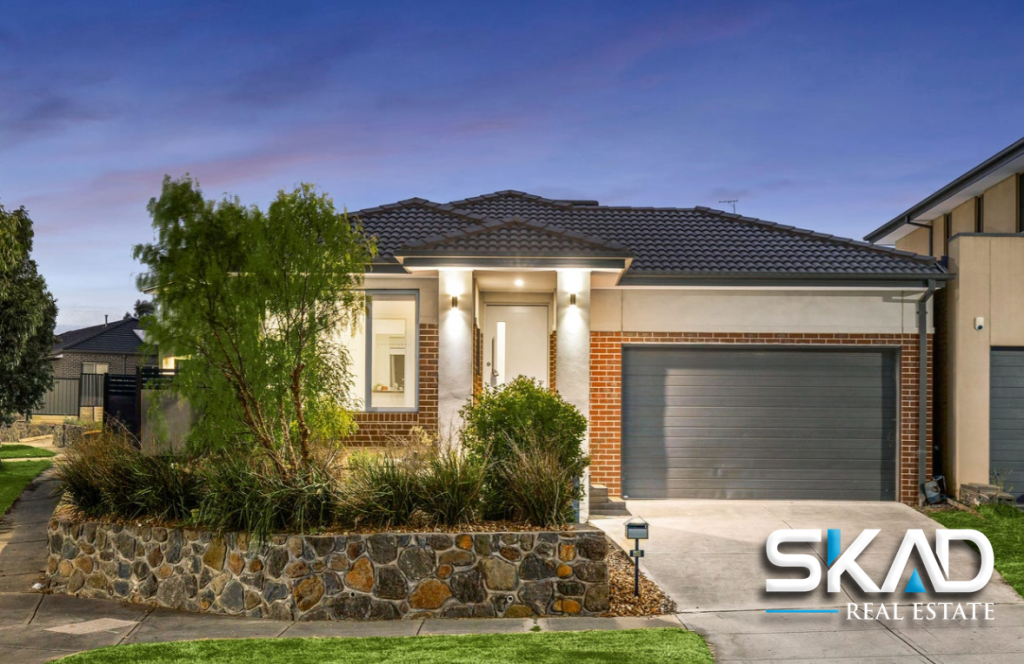 40 Montvale Dr, Craigieburn, VIC 3064