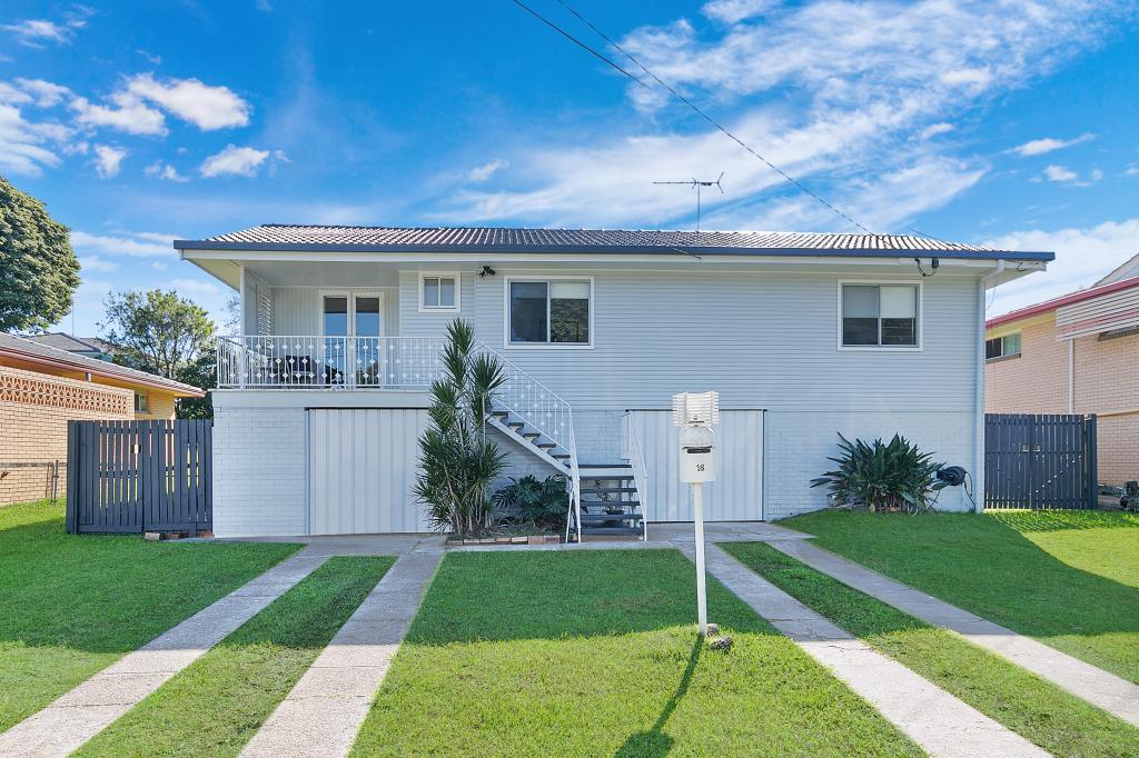 16 Bradnor St, Carina, QLD 4152