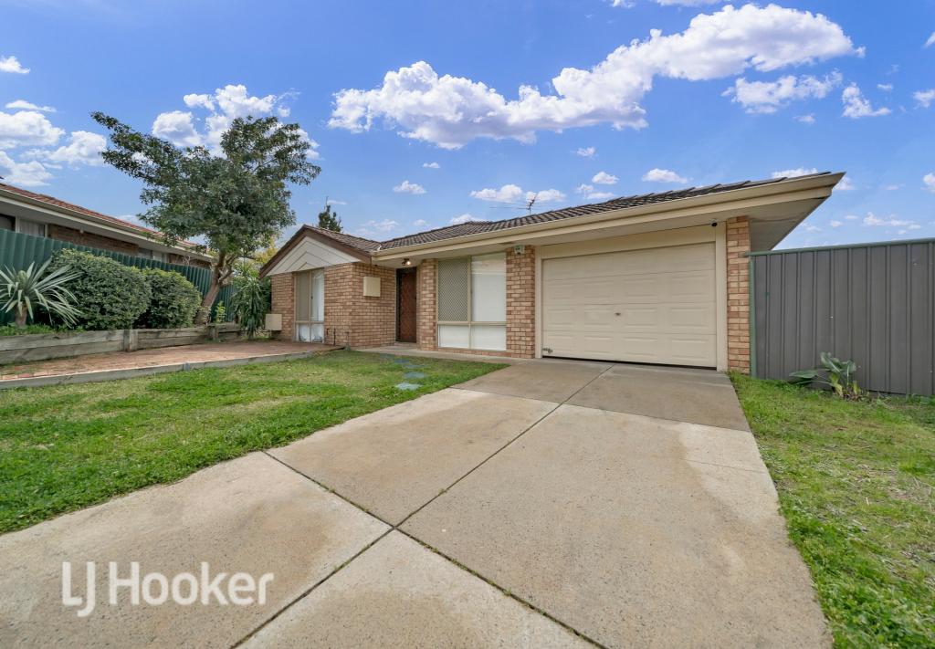 4b Baker Ct, Alexander Heights, WA 6064