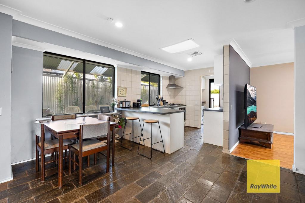 17 Grainger Way Wa, Thornlie, WA 6108