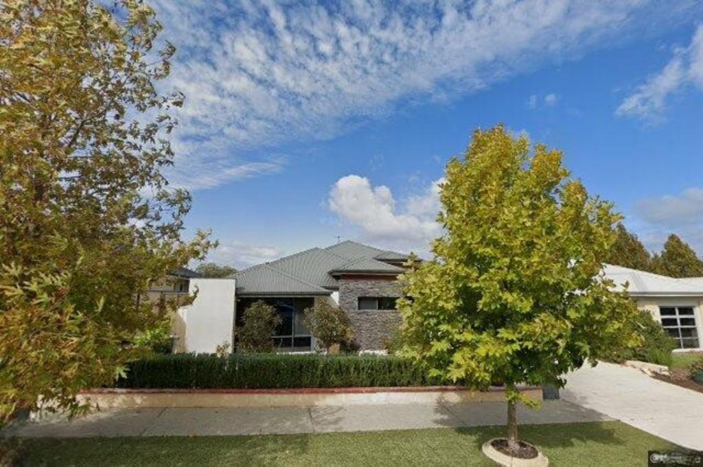 35 Majorelle Pkwy, Aubin Grove, WA 6164