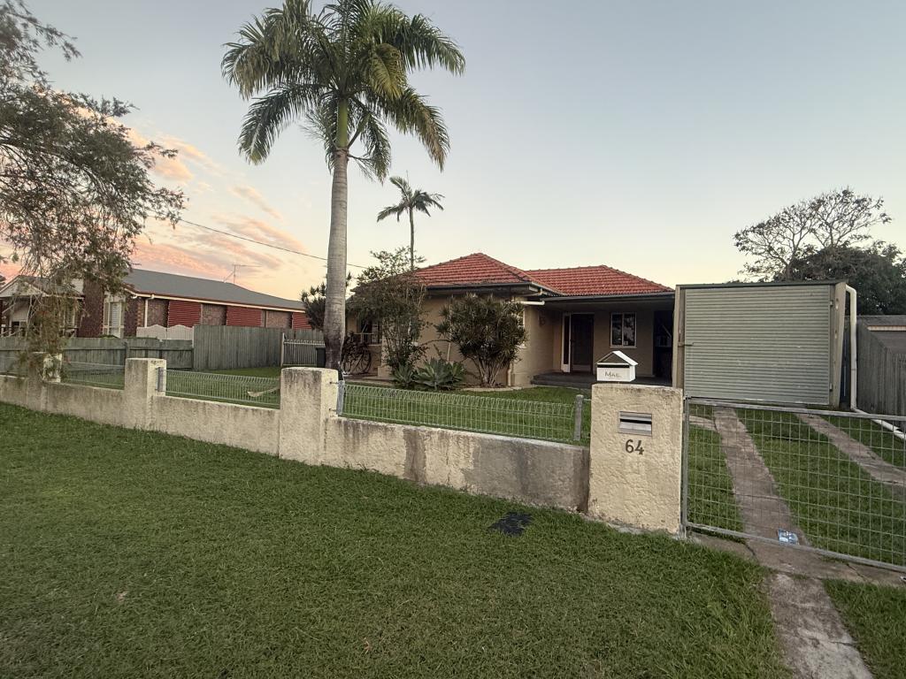 64 Lamb St, Walkervale, QLD 4670