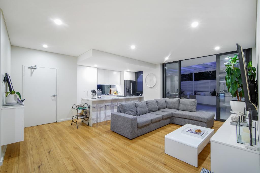 204/28-30 Staff St, Wollongong, NSW 2500